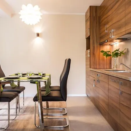 Absyntapartments 24 Rynek *